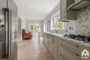 Photo 14- click for photo gallery